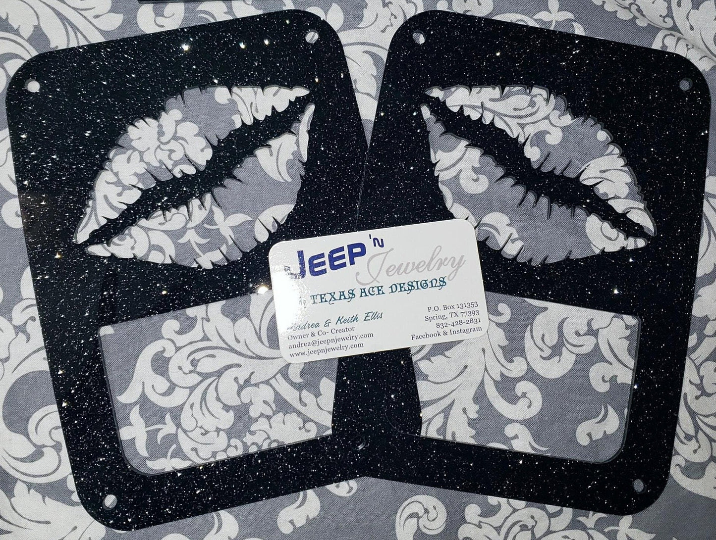 Lipstick Kiss Tail Light Covers, Set