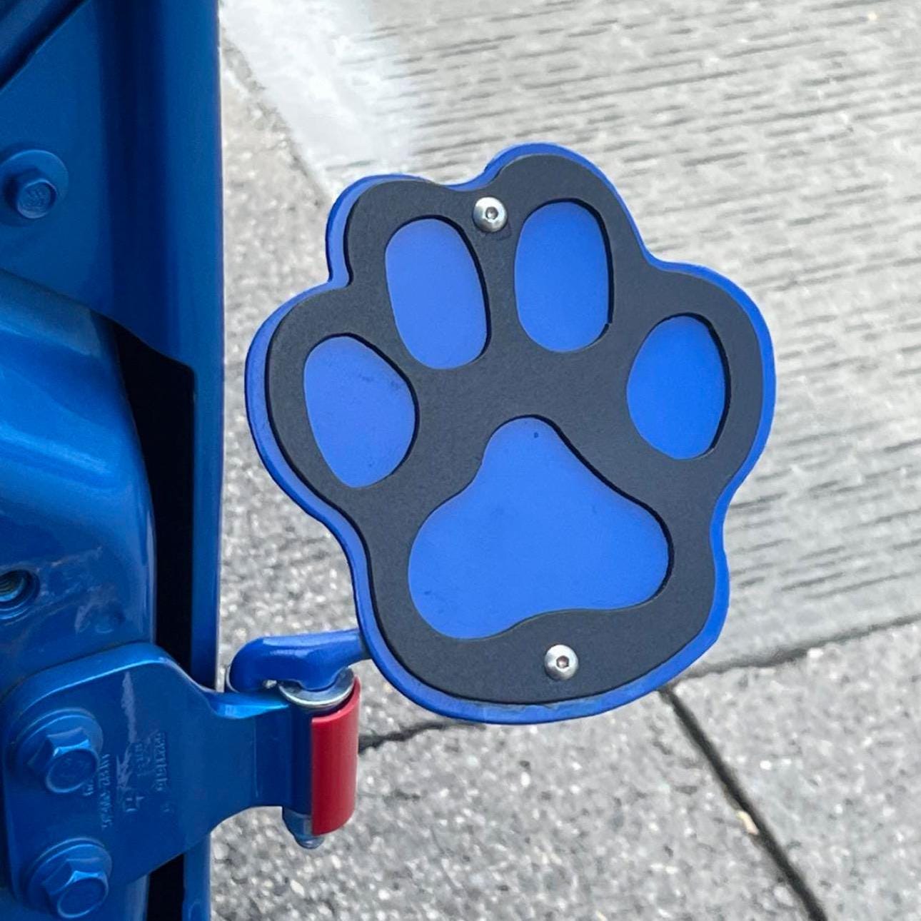 Paw Print, Set of 2 Foot Pegs